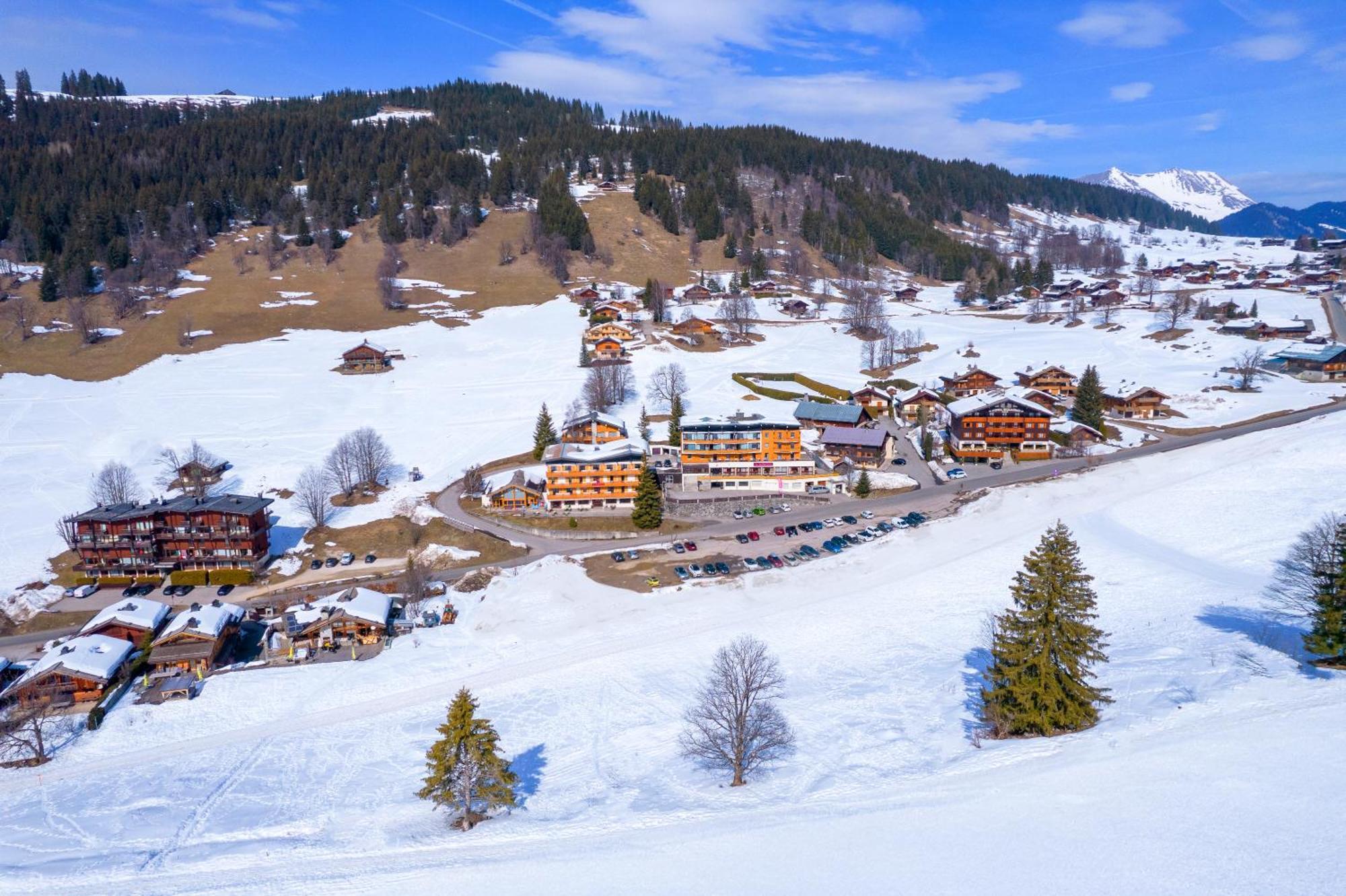Azureva La Clusaz Les Confins Eksteriør bilde